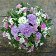 Posy - Lilacs &amp; White