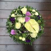 Posy Pad Contemporary - White &amp; Blues